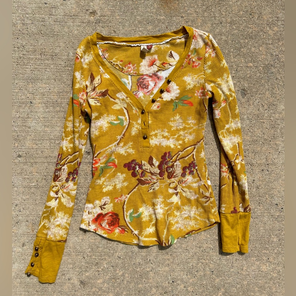 Anthropologie long sleeve thermal